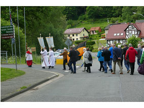 Bittprozession an Christi Himmelfahrt (Foto: Karl-Franz Thiede)